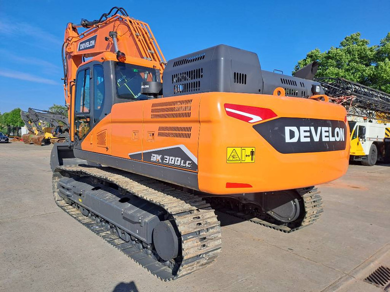 Develon DX300LC-7M - Kāpurķēžu ekskavators: foto 2 Develon DX300LC-7M - Kāpurķēžu ekskavators: foto 2