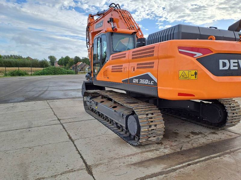 Develon DX360LC-7M - Kāpurķēžu ekskavators: foto 2 Develon DX360LC-7M - Kāpurķēžu ekskavators: foto 2