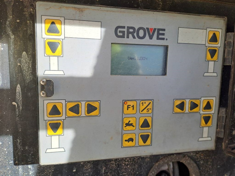 Visurgājējs celtnis Grove 4080-1: foto 18