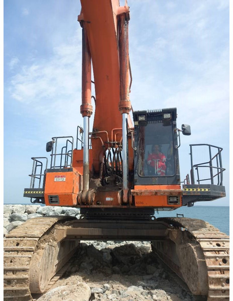 Hitachi EX 1200-6 - Ekskavators: foto 4 Hitachi EX 1200-6 - Ekskavators: foto 4