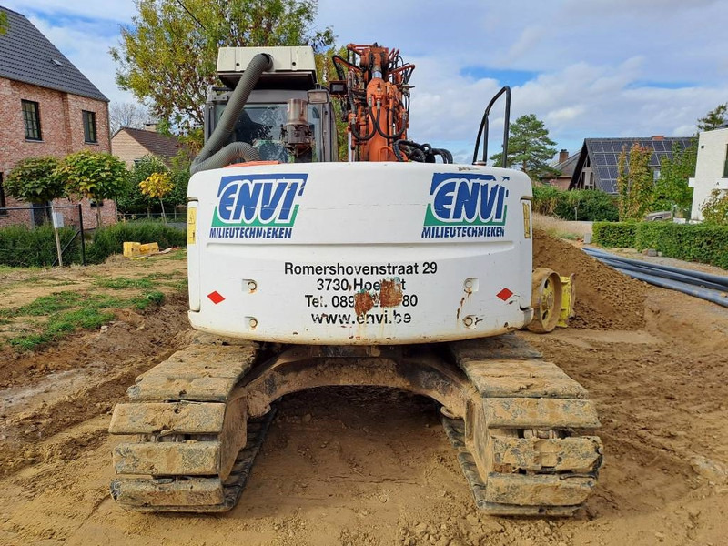 Hitachi ZX135US - Kāpurķēžu ekskavators: foto 3 Hitachi ZX135US - Kāpurķēžu ekskavators: foto 3