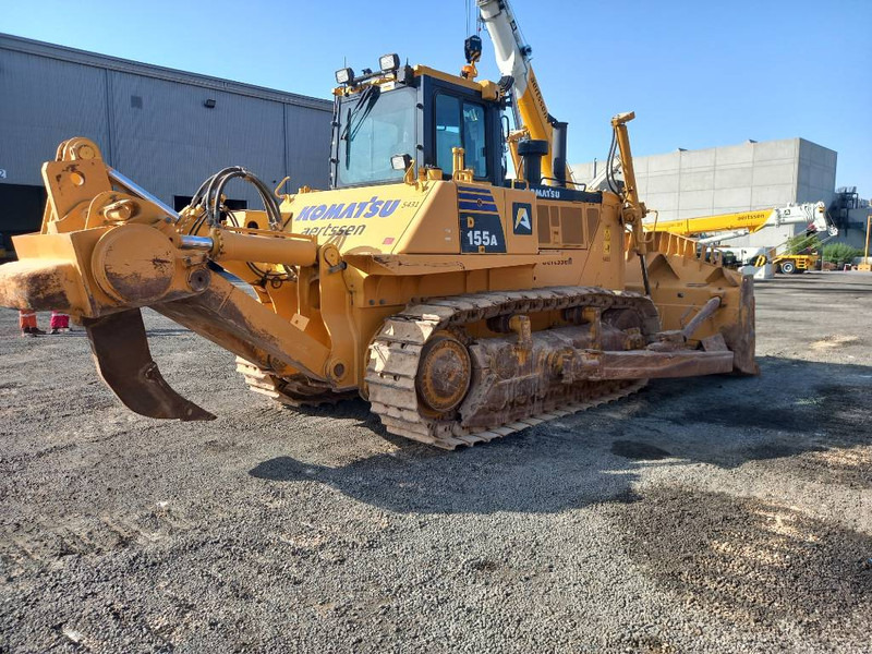 Komatsu D155A-6R (4 pieces available - Abu Dhabi) - Buldozers: foto 5 Komatsu D155A-6R (4 pieces available - Abu Dhabi) - Buldozers: foto 5