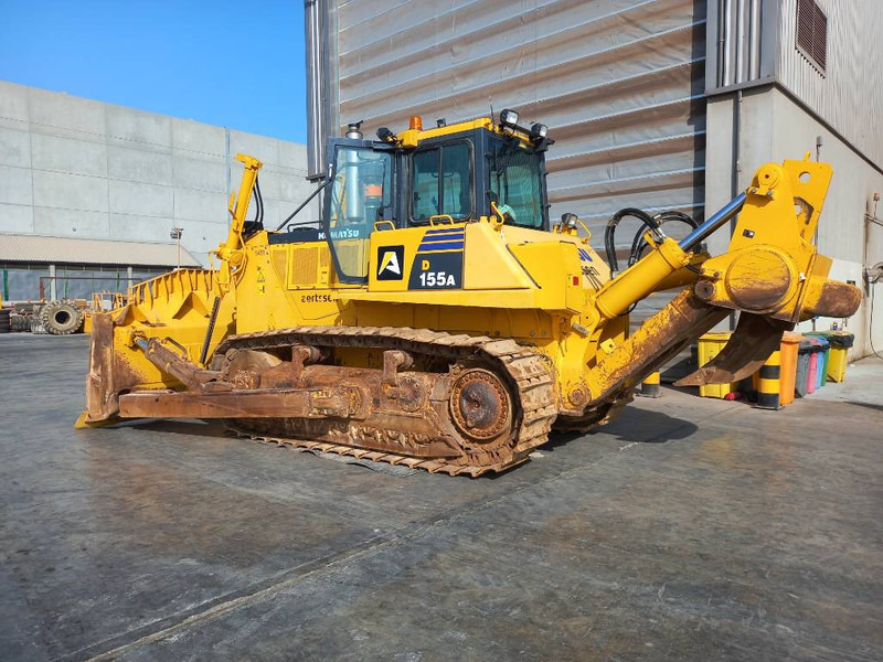 Komatsu D155A-6R - Buldozers: foto 2 Komatsu D155A-6R - Buldozers: foto 2