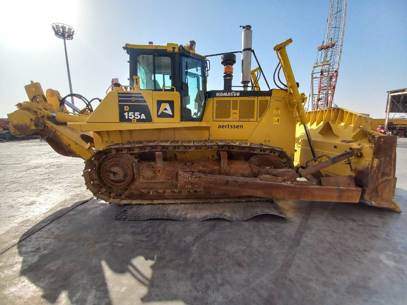 Komatsu D155A-6R - Buldozers: foto 3 Komatsu D155A-6R - Buldozers: foto 3
