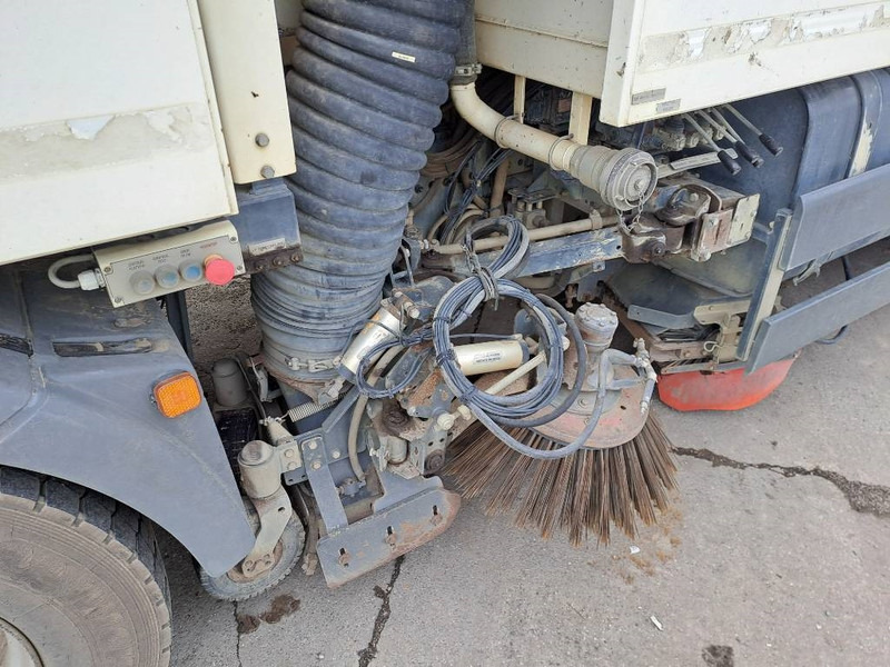 Ielu tīrīšanas mašīna MAN TGS26.360 6x2 BekkerLaGram SV: foto 20