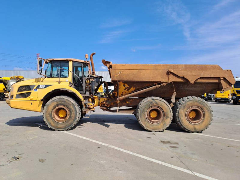Volvo A 25 F 6x6 - Artikulētias pašizgāzējs: foto 1 Volvo A 25 F 6x6 - Artikulētias pašizgāzējs: foto 1