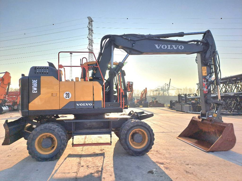 Volvo EW 160 E - Riteņu ekskavators: foto 5 Volvo EW 160 E - Riteņu ekskavators: foto 5