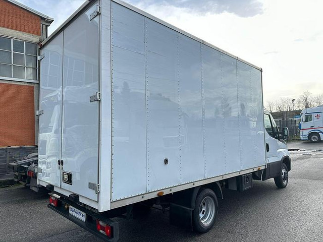 Iveco 35C14 - Furgons ar slēgtā virsbūve: foto 3 Iveco 35C14 - Furgons ar slēgtā virsbūve: foto 3