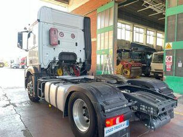 Mercedes-Benz Actros 1845 - Traktors: foto 3 Mercedes-Benz Actros 1845 - Traktors: foto 3