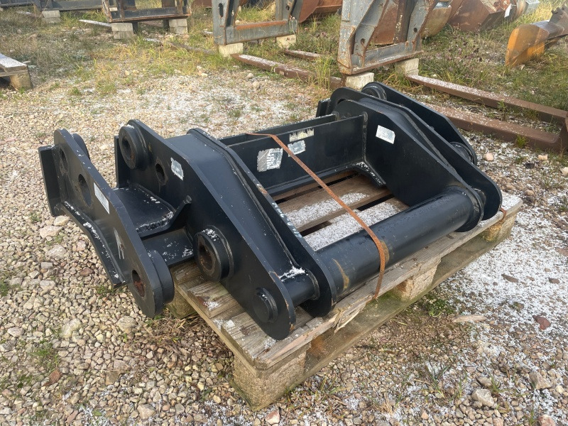 Adapter Hyundai HL757 to Volvo - Ātrā sakabe - Riteņu iekrāvējs: foto 1 Adapter Hyundai HL757 to Volvo - Ātrā sakabe - Riteņu iekrāvējs: foto 1