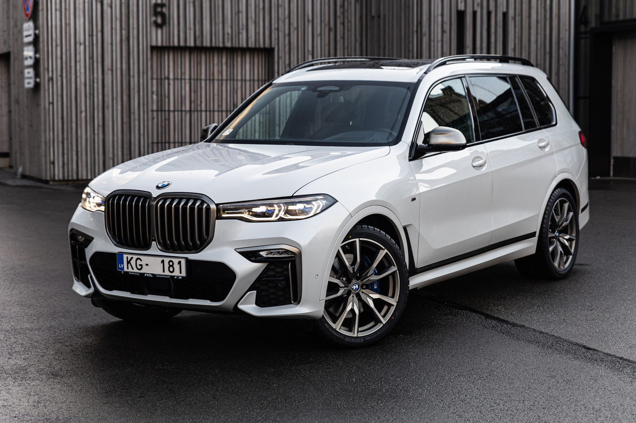 BMW X7 M50D X Drive M package, 6 seats - Vieglā automašīna: foto 1 BMW X7 M50D X Drive M package, 6 seats - Vieglā automašīna: foto 1
