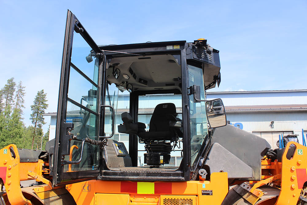 Ceļu veltnis CATERPILLAR CD10: foto 11
