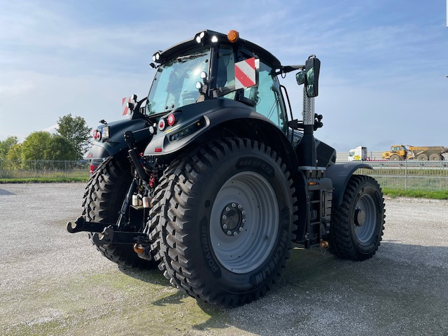 DEUTZ FAHR 7250 TTV - Traktors: foto 3 DEUTZ FAHR 7250 TTV - Traktors: foto 3