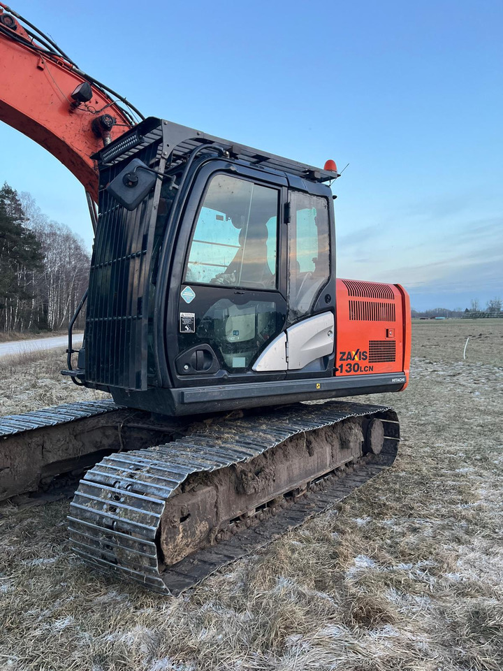 Hitachi ZX130, with TMK300 - Kāpurķēžu ekskavators: foto 3 Hitachi ZX130, with TMK300 - Kāpurķēžu ekskavators: foto 3