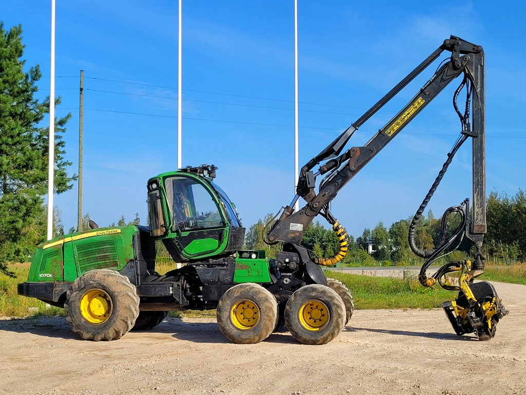 JOHN DEERE 1070 E - Harvesters: foto 4 JOHN DEERE 1070 E - Harvesters: foto 4