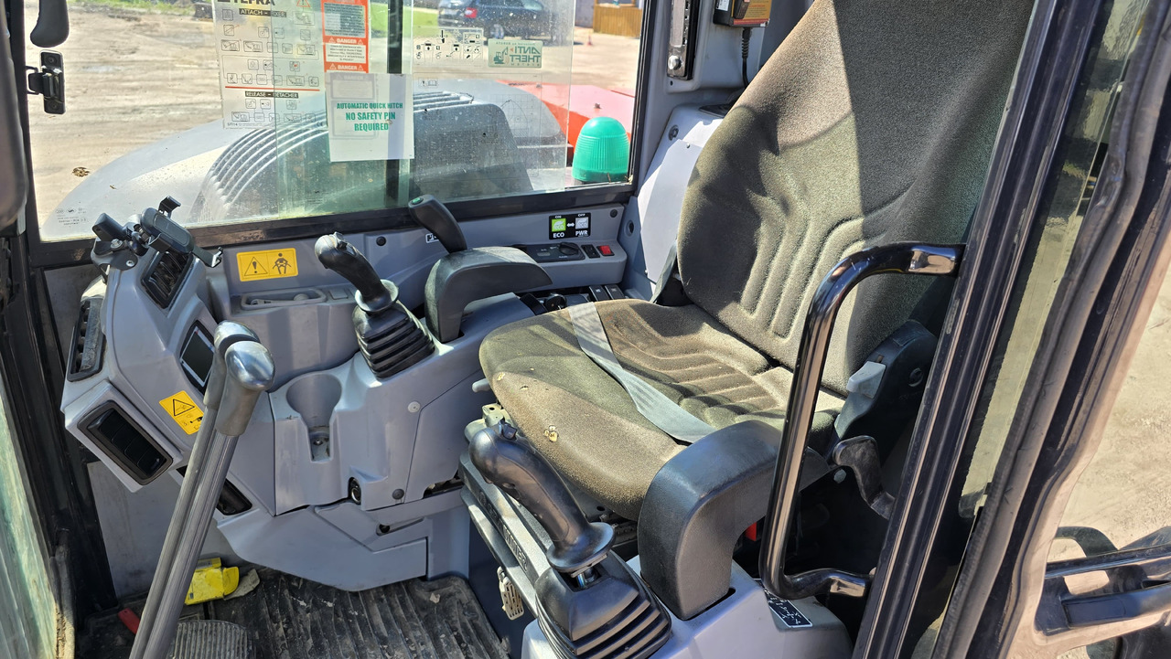 Meža traktors Kubota KX080-4, AXER 540: foto 6