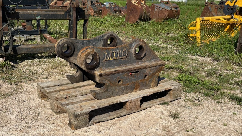 MITO S80 - Ātrā sakabe - Ekskavators: foto 2 MITO S80 - Ātrā sakabe - Ekskavators: foto 2