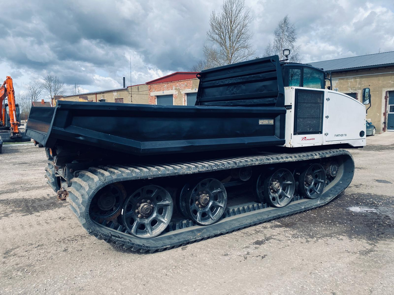 PRINOTH Panther T8 - Kāpurķēžu pašizgāzējs: foto 3 PRINOTH Panther T8 - Kāpurķēžu pašizgāzējs: foto 3