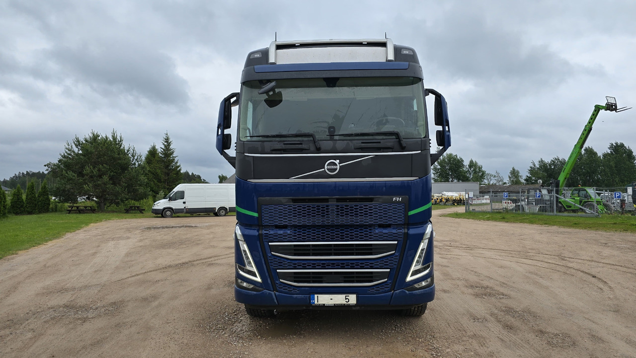 VOLVO FH500 JYKI V31 Kesla - Kokvedējs: foto 2 VOLVO FH500 JYKI V31 Kesla - Kokvedējs: foto 2