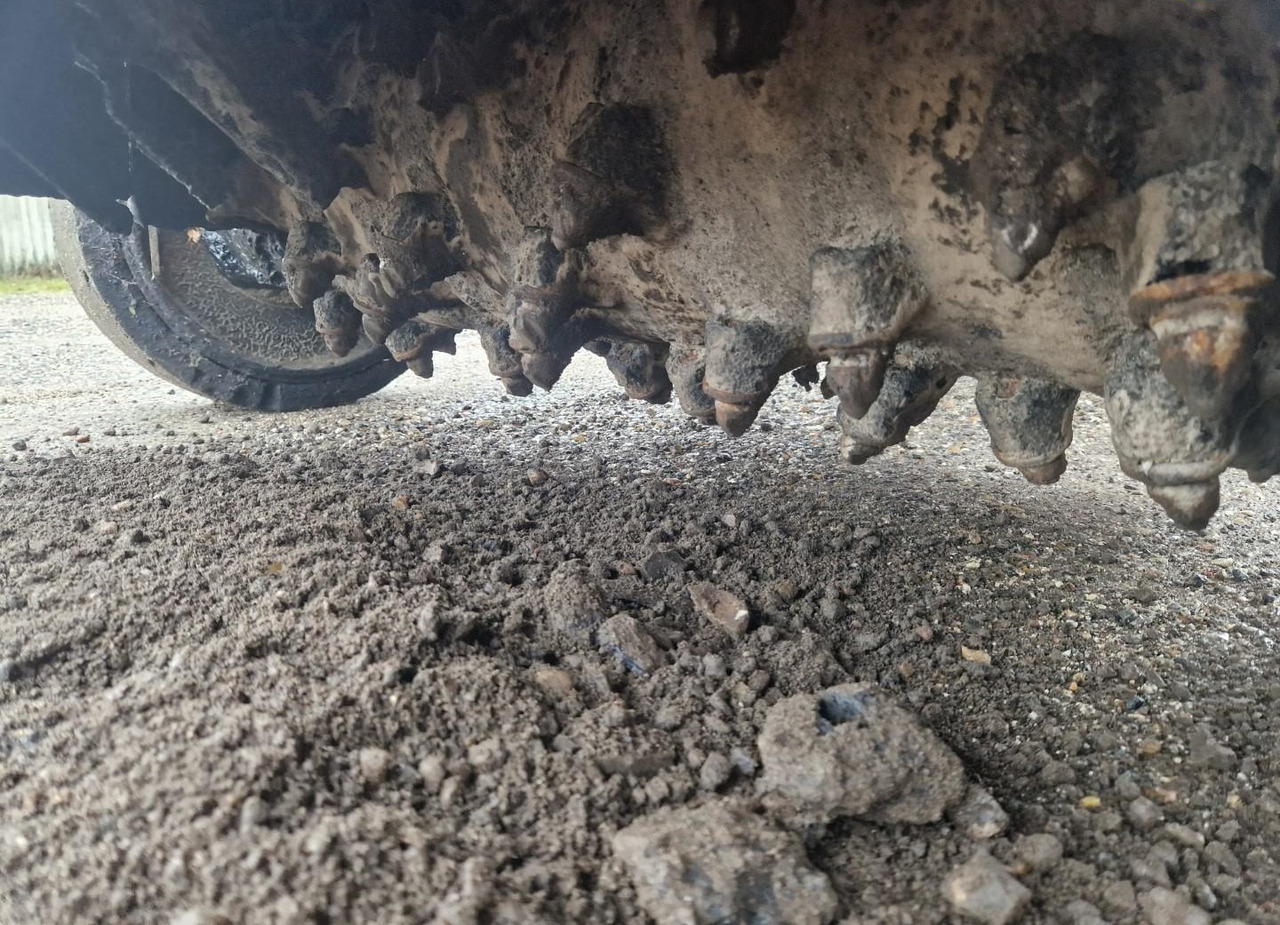 WIRTGEN SF1000C - Asfalta frēze: foto 5 WIRTGEN SF1000C - Asfalta frēze: foto 5