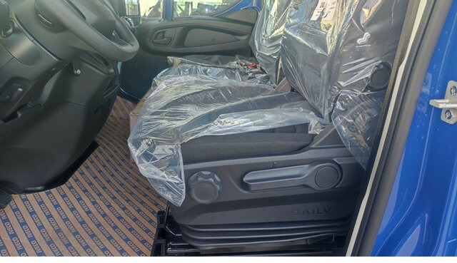 IVECO Daily 35S18H V Kastenwagen Klima Pilot DAB... - Kravas mikroautobuss: foto 2 IVECO Daily 35S18H V Kastenwagen Klima Pilot DAB... - Kravas mikroautobuss: foto 2