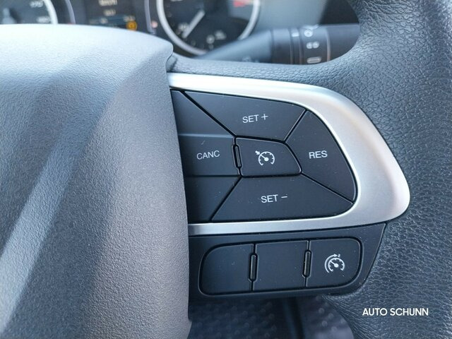 IVECO Daily 50C18H V 19+1+1 Sitze/15,5 kW/Webasto... - Mikroautobuss, Pasažieru furgons: foto 5 IVECO Daily 50C18H V 19+1+1 Sitze/15,5 kW/Webasto... - Mikroautobuss, Pasažieru furgons: foto 5