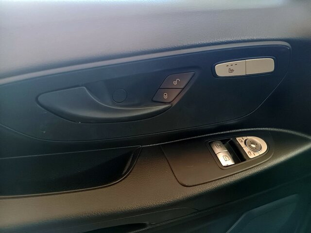 MERCEDES-BENZ Vito Kasten eVito 112 KA/FWD PARK+CLIMA... - Mazs furgons, Elektriskais furgons: foto 4 MERCEDES-BENZ Vito Kasten eVito 112 KA/FWD PARK+CLIMA... - Mazs furgons, Elektriskais furgons: foto 4