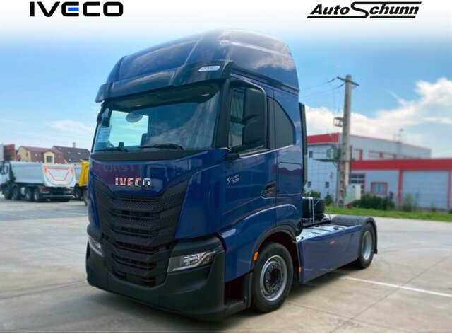 IVECO S-WAY-AS440S53T/FP LT Sattelzugmaschine+LIVING... - Vilcējs: foto 1 IVECO S-WAY-AS440S53T/FP LT Sattelzugmaschine+LIVING... - Vilcējs: foto 1