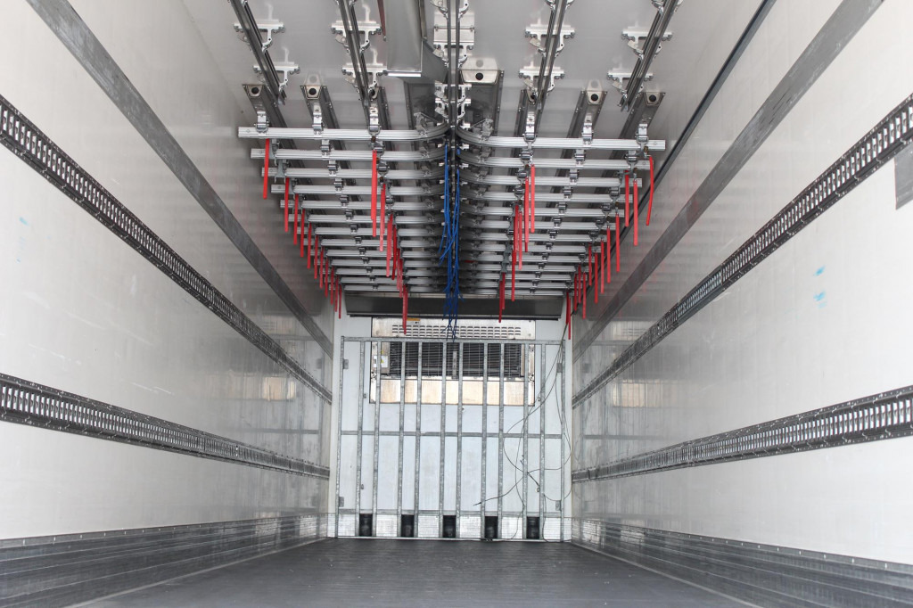 Chereau Carrier Vector 1550 Fleischer Meat Viande - Puspiekabe refrižerators: foto 4 Chereau Carrier Vector 1550 Fleischer Meat Viande - Puspiekabe refrižerators: foto 4