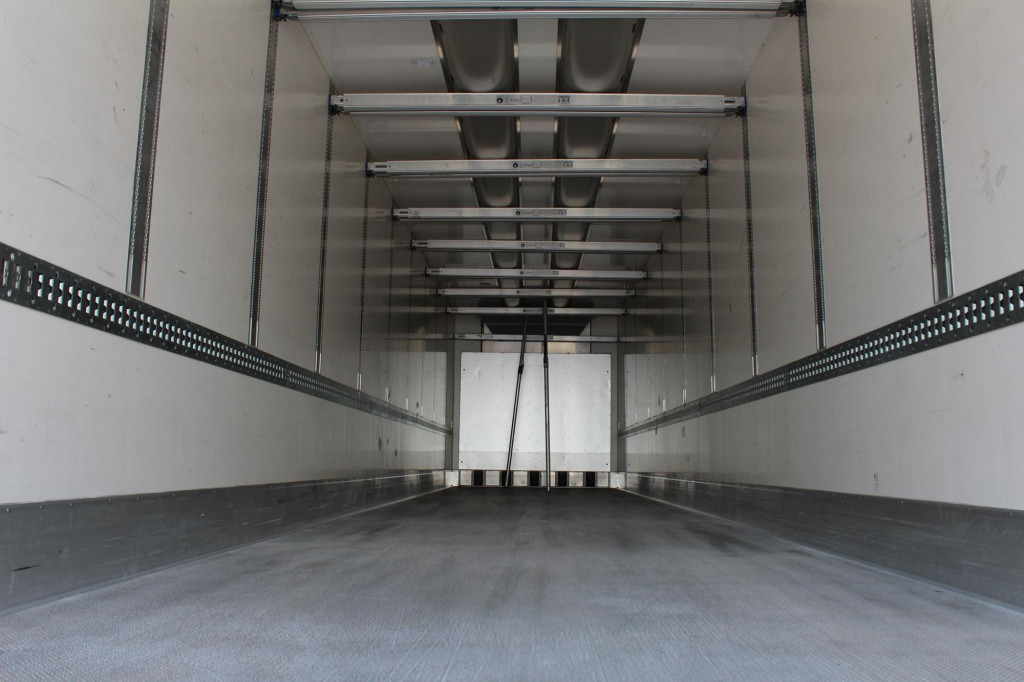 Chereau Thermo King Advancer A400 DS Strom Blumen SAF - Puspiekabe refrižerators: foto 2 Chereau Thermo King Advancer A400 DS Strom Blumen SAF - Puspiekabe refrižerators: foto 2