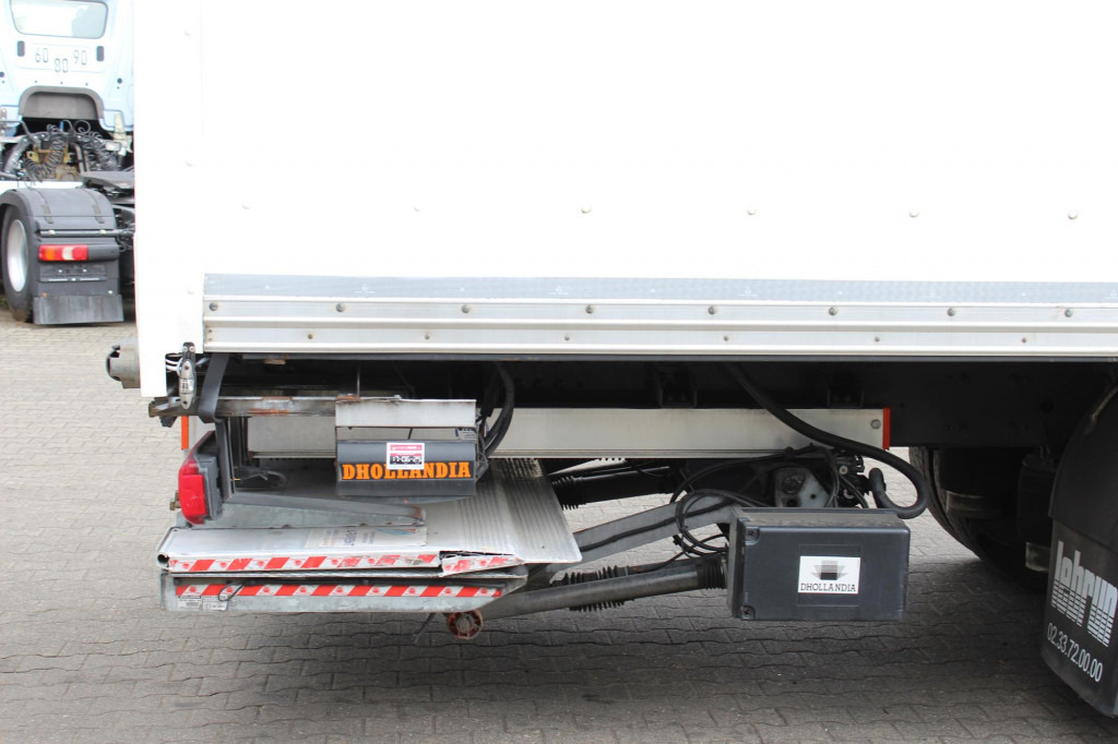 Daf CF 340 E6 Koffer 8,5m Klima LDW Rolltor LBW - Kravas automašīna ar slēgto virsbūvi: foto 5 Daf CF 340 E6 Koffer 8,5m Klima LDW Rolltor LBW - Kravas automašīna ar slēgto virsbūvi: foto 5