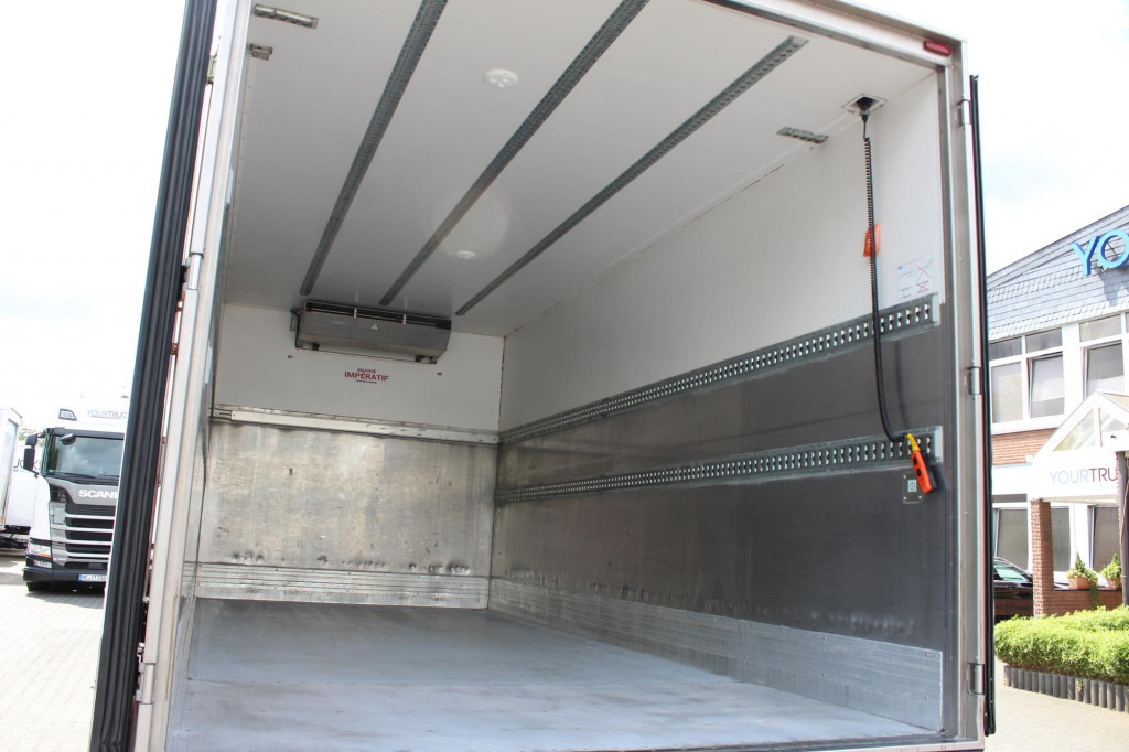 Kravas automašīna refrižerators Daf LF 260 E6  Carrier Supra 550   Strom  Tür   LBW: foto 15