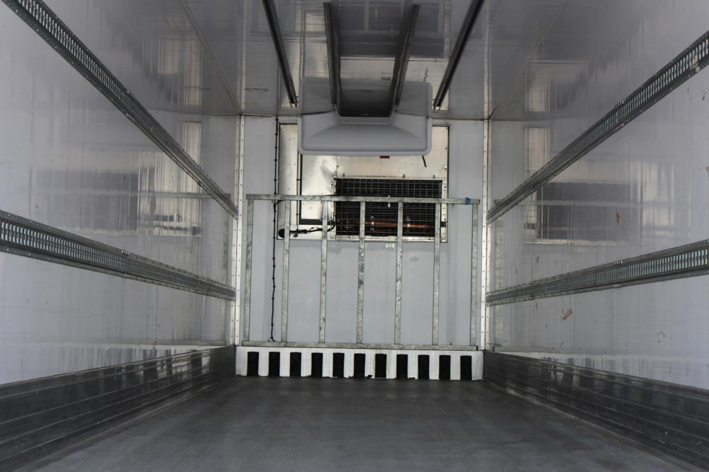 Lamberet Thermo King SLXe 200 Aluboden Palletenkasten - Puspiekabe refrižerators: foto 3 Lamberet Thermo King SLXe 200 Aluboden Palletenkasten - Puspiekabe refrižerators: foto 3
