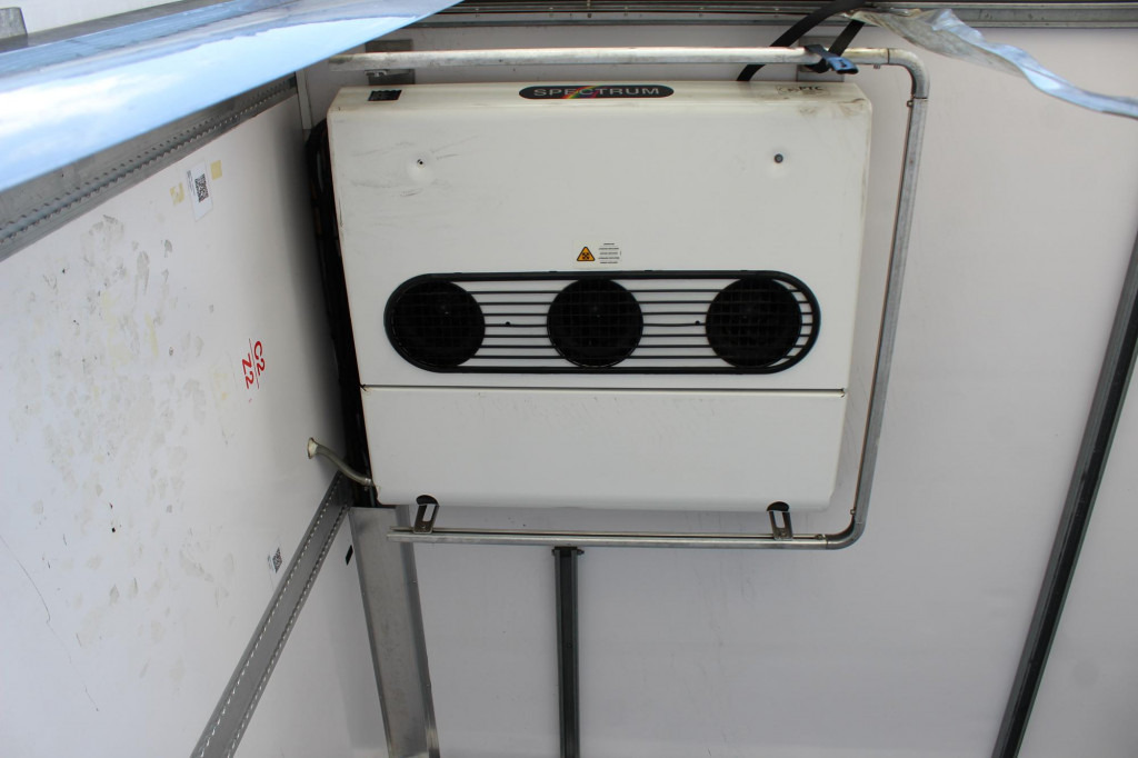 Lamberet Thermo King Spectrum Bi-Temp Doppelstock LBW - Puspiekabe refrižerators: foto 4 Lamberet Thermo King Spectrum Bi-Temp Doppelstock LBW - Puspiekabe refrižerators: foto 4