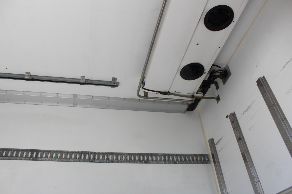 Kravas automašīna refrižerators MAN TGM 18.290 E5 CS 950 Bi-Temp Strom Tür+LBW FRC: foto 7 Kravas automašīna refrižerators MAN TGM 18.290 E5 CS 950 Bi-Temp Strom Tür+LBW FRC: foto 7