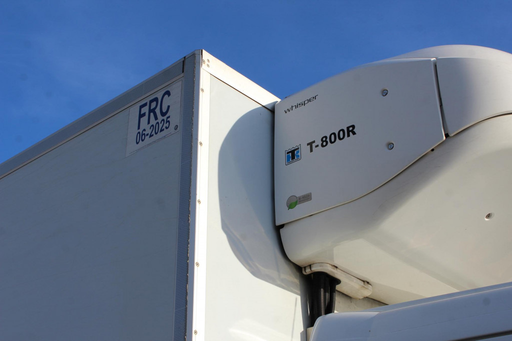 Mercedes-Benz Atego 1221 E6 TK T-800 R Strom Türen+LBW - Kravas automašīna refrižerators: foto 5 Mercedes-Benz Atego 1221 E6 TK T-800 R Strom Türen+LBW - Kravas automašīna refrižerators: foto 5