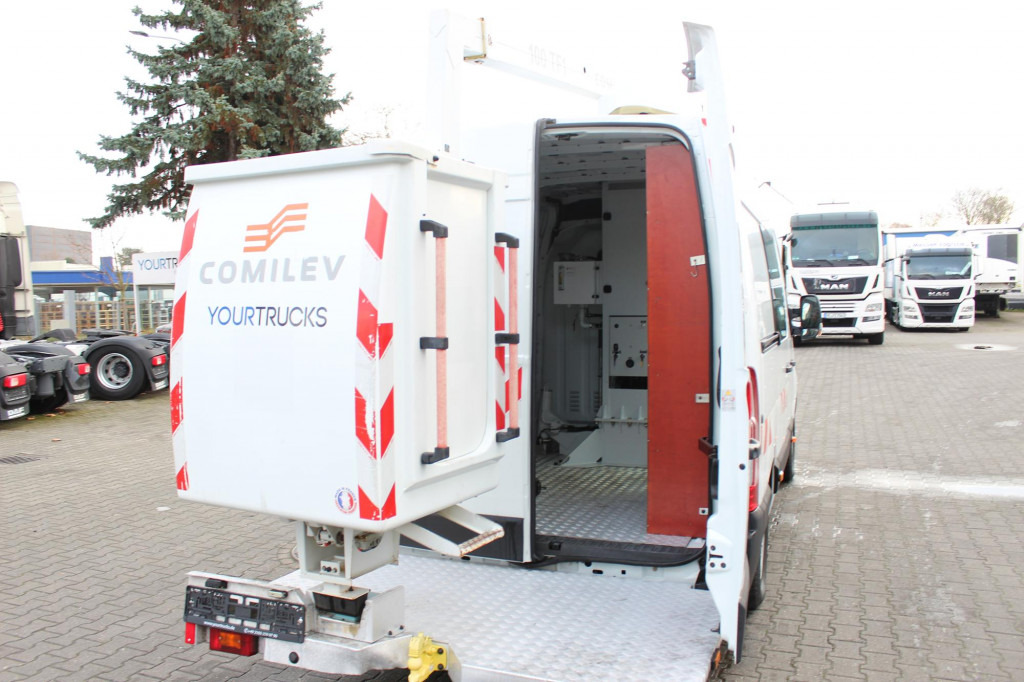 Renault Master Bühne EN100TF1 10m Klima 561h AHK - Autopacēlājs: foto 4 Renault Master Bühne EN100TF1 10m Klima 561h AHK - Autopacēlājs: foto 4