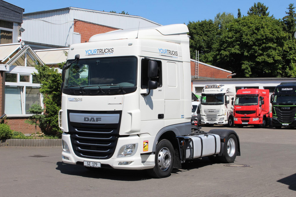 Daf XF 510 E6 Space Cab Retarder 2 Tanks 2 Liegen - Vilcējs: foto 1 Daf XF 510 E6 Space Cab Retarder 2 Tanks 2 Liegen - Vilcējs: foto 1
