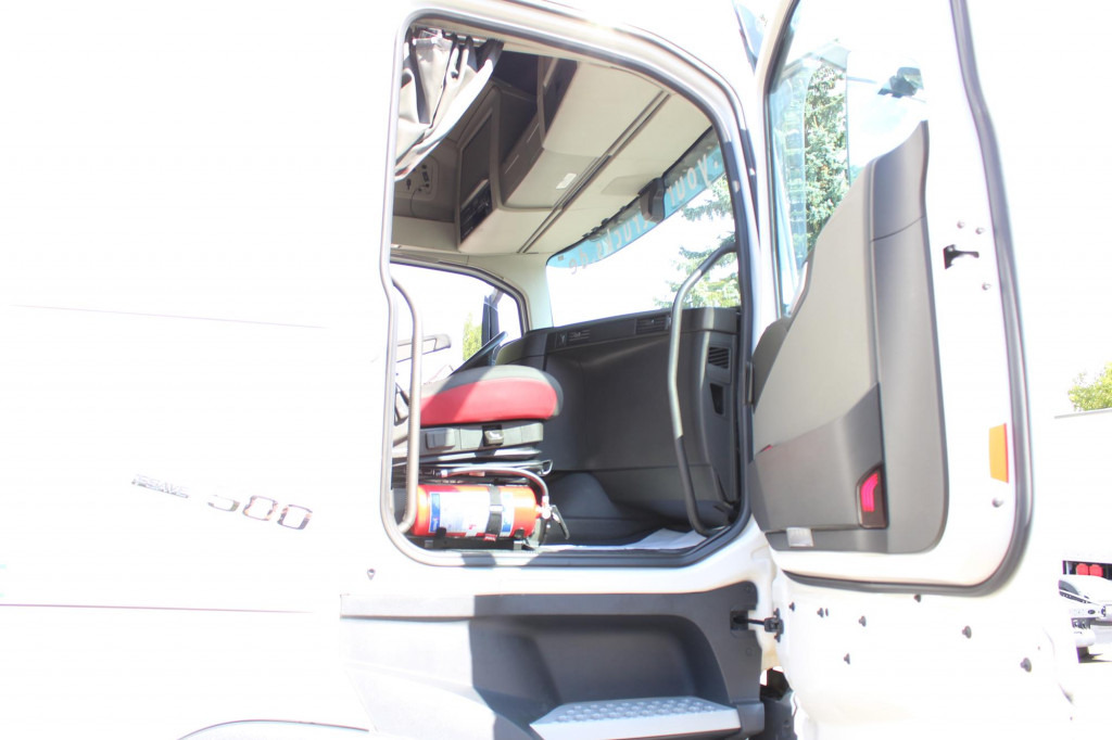 Volvo FH 500 E6 Globe I-Shift I-Park Cool VIN:MB - Vilcējs: foto 2 Volvo FH 500 E6 Globe I-Shift I-Park Cool VIN:MB - Vilcējs: foto 2