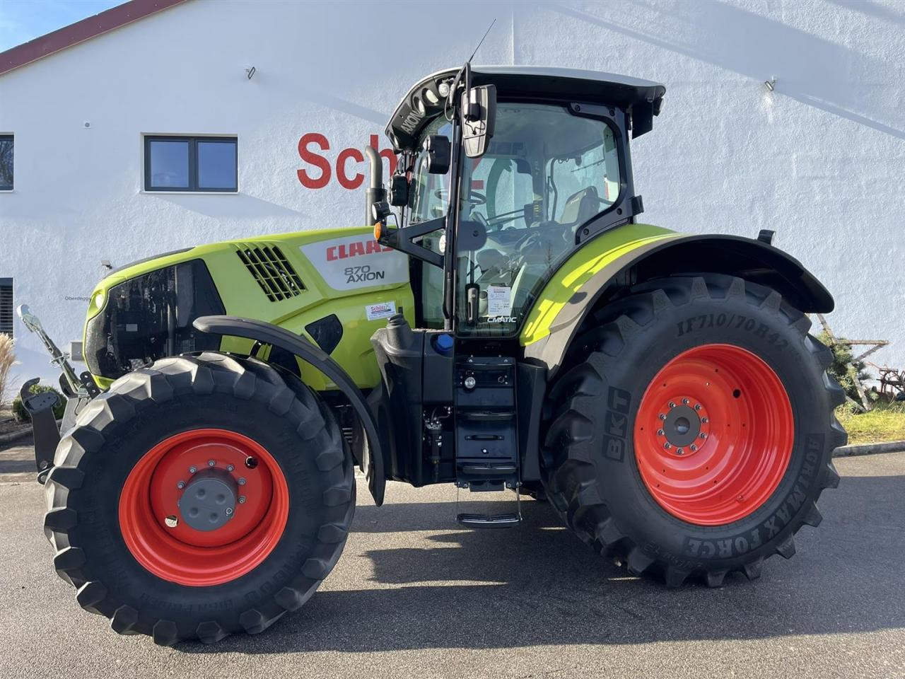 CLAAS Axion 870 Cmatic GPS READY Front-PTO 3651 Bh - Traktors: foto 2 CLAAS Axion 870 Cmatic GPS READY Front-PTO 3651 Bh - Traktors: foto 2