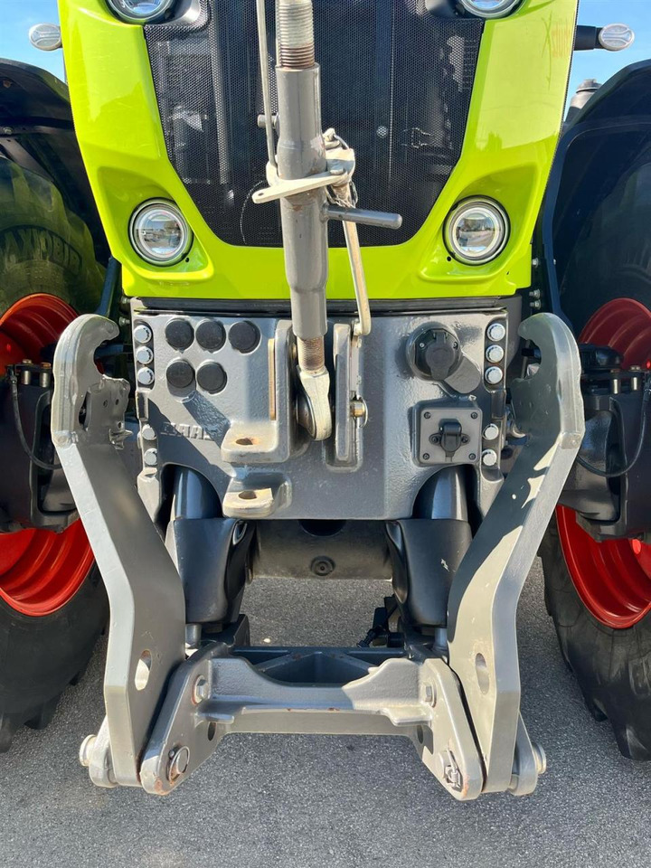 CLAAS Axion 930 CMATIC - Traktors: foto 4 CLAAS Axion 930 CMATIC - Traktors: foto 4