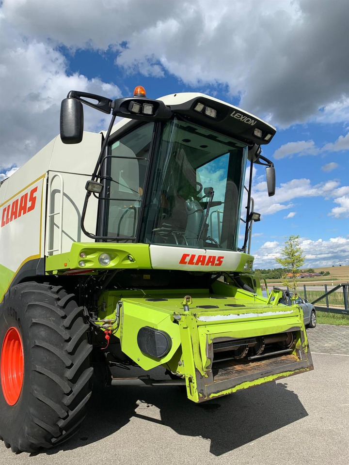 CLAAS Lexion 550 mit Schneidwerk V660, 3D und Klimaautomatik, gepflegter Zustand, Baujahr 2009 - Labības kombains: foto 5 CLAAS Lexion 550 mit Schneidwerk V660, 3D und Klimaautomatik, gepflegter Zustand, Baujahr 2009 - Labības kombains: foto 5