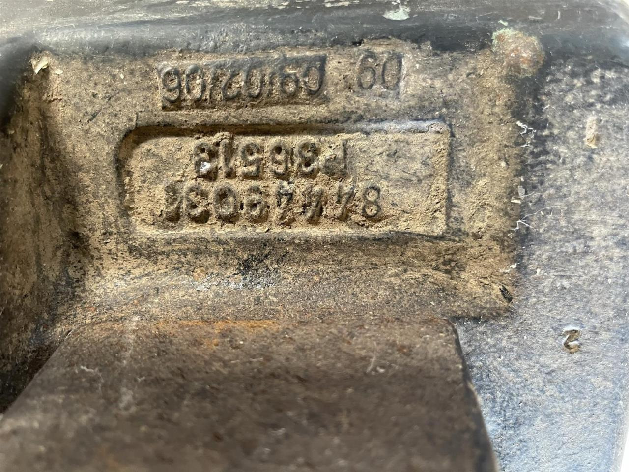 Case-IH New Holland Achsschenkel - Asis un rezerves daļas - Lauksaimniecības tehnika: foto 4 Case-IH New Holland Achsschenkel - Asis un rezerves daļas - Lauksaimniecības tehnika: foto 4