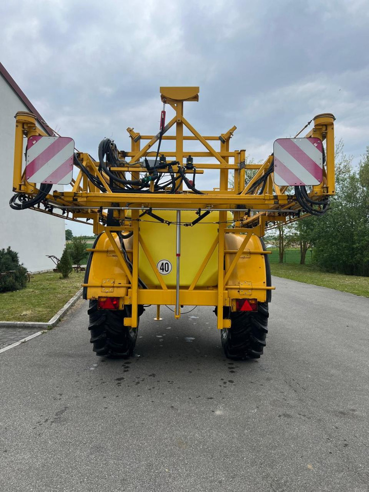 Dubex Vector 27m 3200ltr Spritze - Piekabināmais miglotājs: foto 4 Dubex Vector 27m 3200ltr Spritze - Piekabināmais miglotājs: foto 4