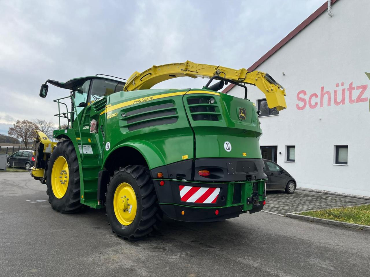 John Deere 8300i JD mit Harvestlap, mit Pickup, Kemper, 910 Bh - Lopbarības kombains: foto 3 John Deere 8300i JD mit Harvestlap, mit Pickup, Kemper, 910 Bh - Lopbarības kombains: foto 3