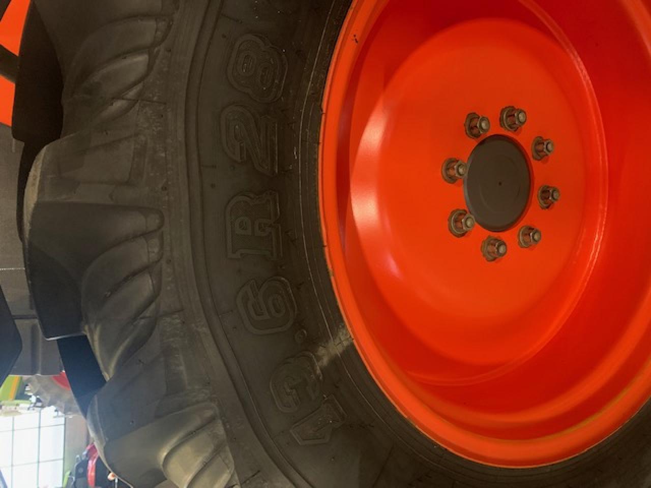 Taurus Pflegeräder 340/85 R48, 13.6 R28 (Ex Kubota) - Papildaprīkojums: foto 3 Taurus Pflegeräder 340/85 R48, 13.6 R28 (Ex Kubota) - Papildaprīkojums: foto 3