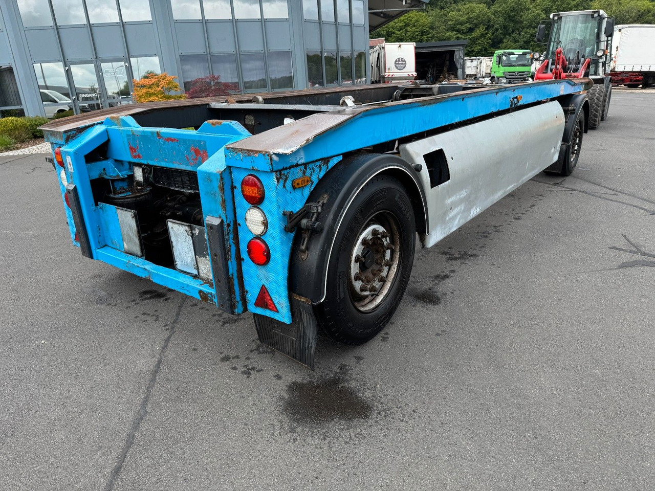 Jung CA 18 J Apollino K 4 2- Achs Abroll - Multilift/ Būvgružu konteinera piekabe: foto 1 Jung CA 18 J Apollino K 4 2- Achs Abroll - Multilift/ Būvgružu konteinera piekabe: foto 1