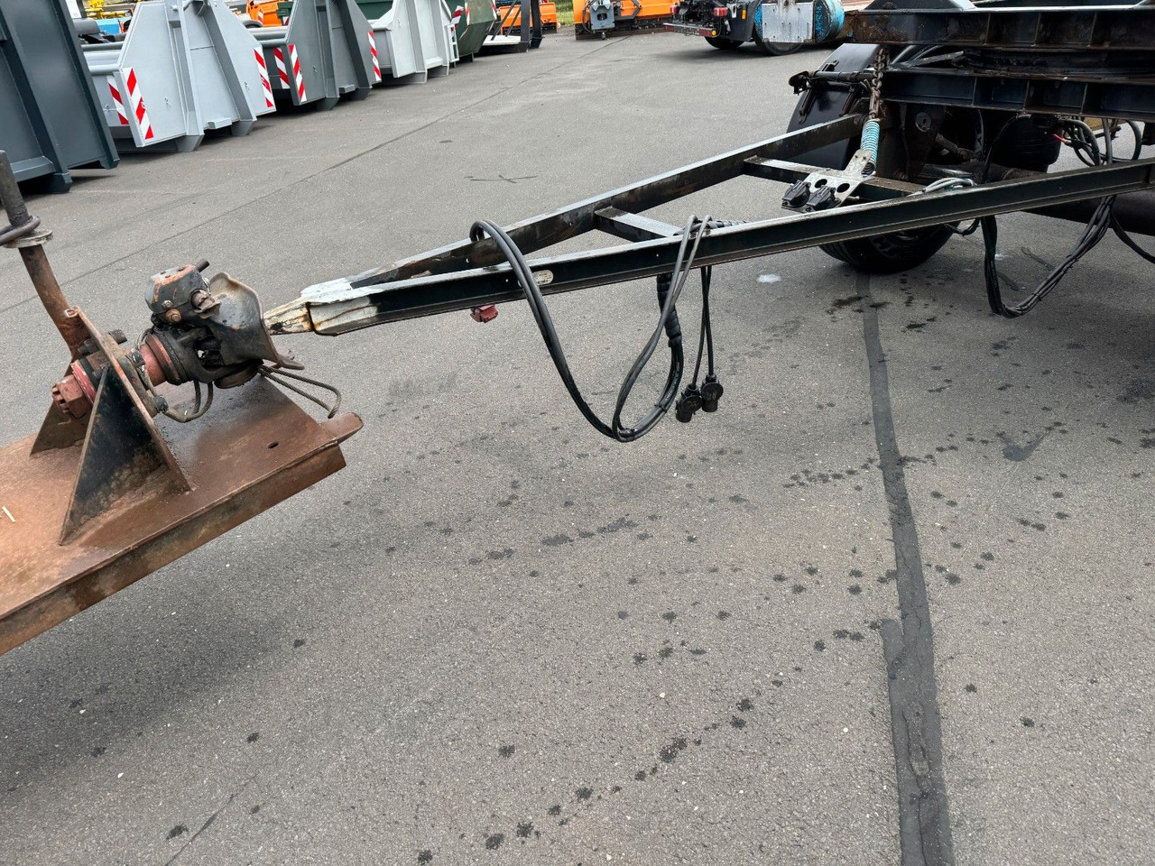 Jung CA 18 J Apollino K 4 2- Achs Abroll - Multilift/ Būvgružu konteinera piekabe: foto 4 Jung CA 18 J Apollino K 4 2- Achs Abroll - Multilift/ Būvgružu konteinera piekabe: foto 4