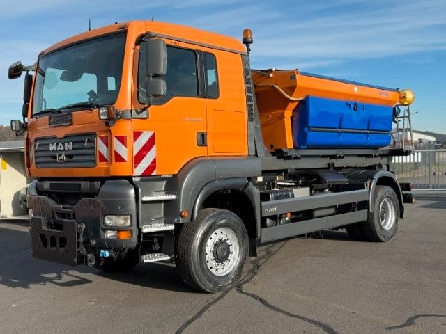 MAN TGA 18.360 4x4 Winterdienst Meiller Abroller - Pacēlājs ar āķi: foto 1 MAN TGA 18.360 4x4 Winterdienst Meiller Abroller - Pacēlājs ar āķi: foto 1