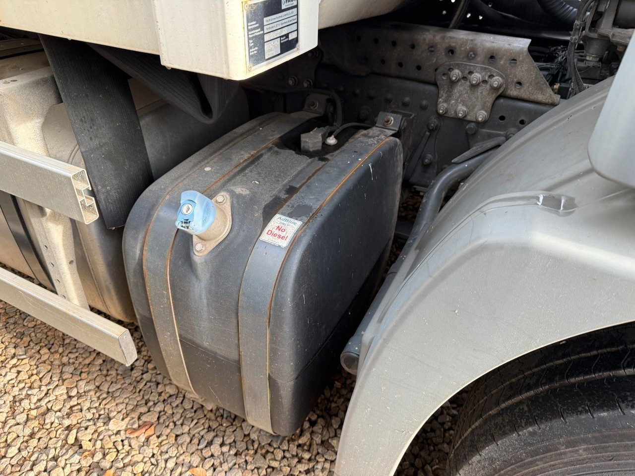 Mercedes-Benz Actros 2532 6x2 MP3 Faun Power Press 524 - Atkritumu vedējs: foto 4 Mercedes-Benz Actros 2532 6x2 MP3 Faun Power Press 524 - Atkritumu vedējs: foto 4